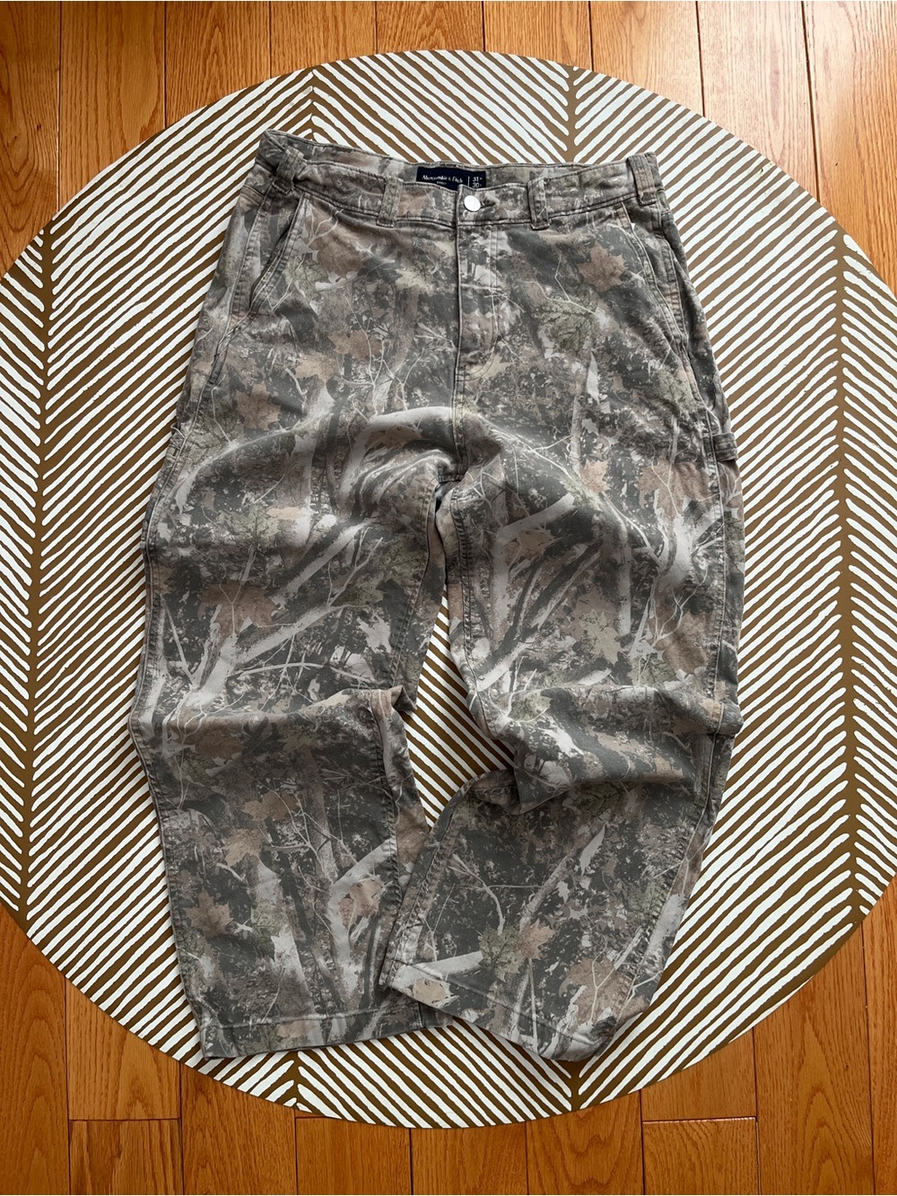 Abercombie & Fitch Camo Pants (31)